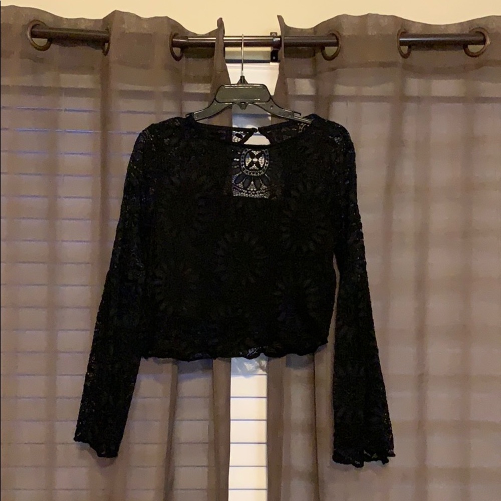Black Lace Crop